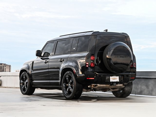 2024 Land Rover Defender X-Dynamic SE-1