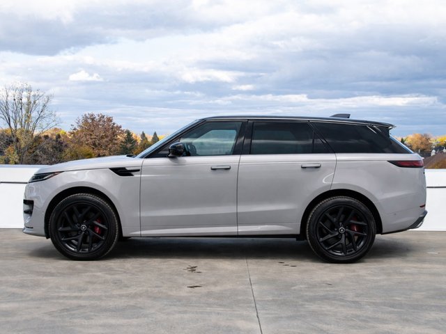 2025 Land Rover Range Rover Sport Dynamic SE-3