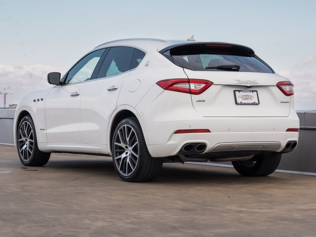 2018 Maserati Levante S GranLusso-1