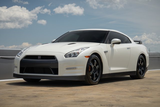 Nissan GT-R Black Edition 2016-0