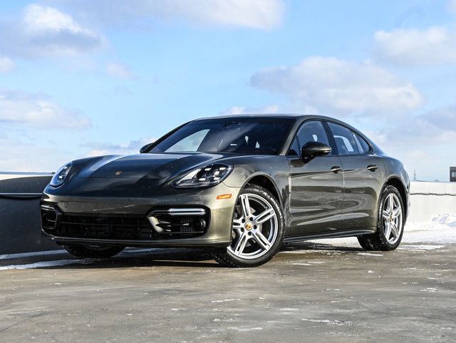 2023 Porsche Panamera 4 PLATINUM/SPORT DESIGN PACK/ASSISTANCE PACK-0