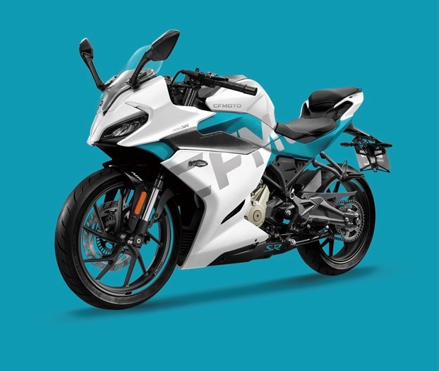 2022 CFMOTO 300SS | #{stock} | Maniac Moto in Montmagny