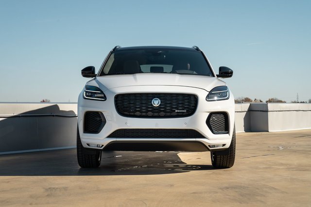 Jaguar E-PACE R-DYNAMIC SE 2024-7