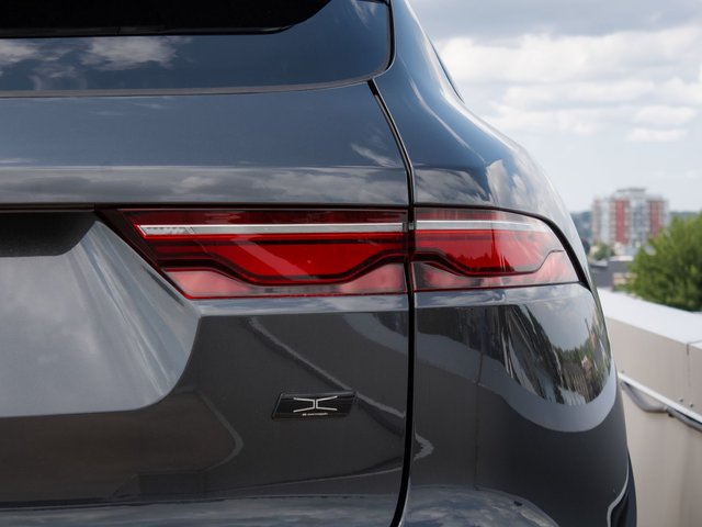 Jaguar F-PACE MHEV R-Dynamic S 2026-6