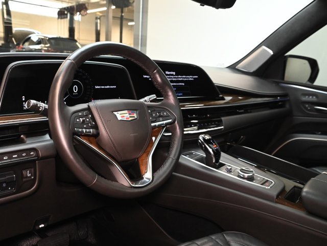 2022 Cadillac Escalade Sport Platinum-2