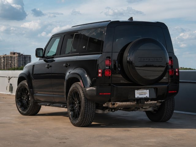 2024 Land Rover Defender S-1