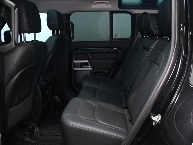 2024 Land Rover Defender S-2