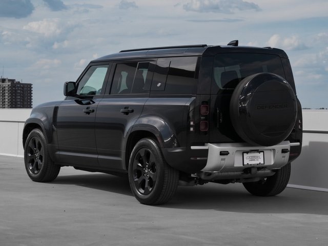 2024 Land Rover Defender S-1