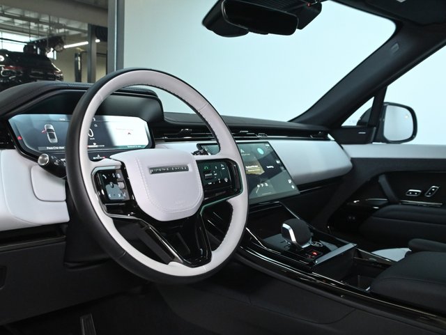 2025 Land Rover Range Rover Sport Dynamic SE-2