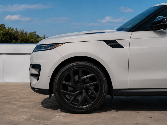 2026 Land Rover Range Rover Sport S-2