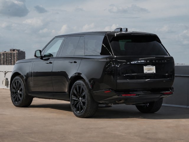 2025 Land Rover Range Rover SE-1