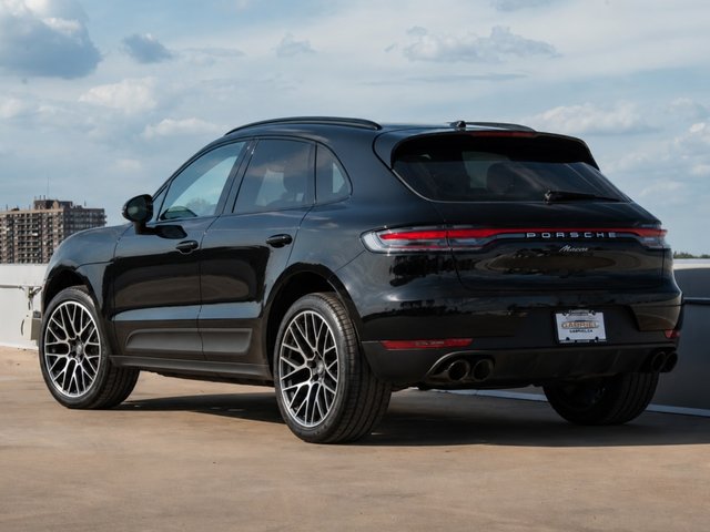 2020 Porsche Macan S-1