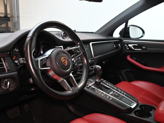 2021 Porsche Macan PREMIUM PLUS/20 INCH TURBO WHEELS/BOSE SURROUND-2