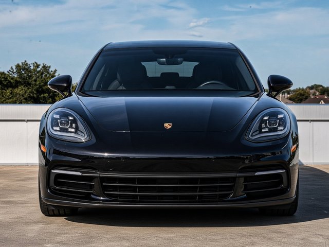 2018 Porsche Panamera 4-6