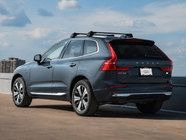 2023 Volvo XC60 Recharge Core Bright Theme-1