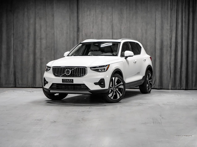 2024 Volvo XC40 PLUS BRIGHT THEME | #V24014 | Volvo Cars Saint-Léonard ...