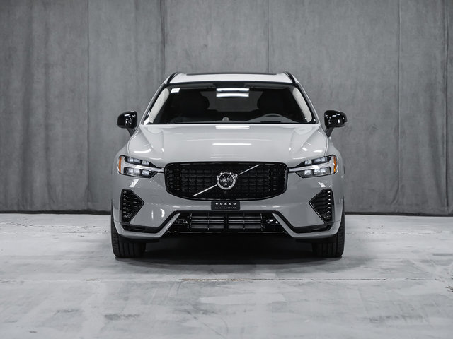 2025 Volvo XC60 Plug-in Hybrid ULTRA DARK THEME | #V25010 | Volvo Cars  Saint-Léonard in Montreal