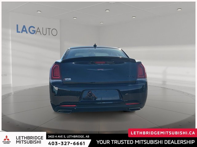 2023 Chrysler 300 S-2