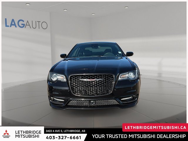 2023 Chrysler 300 S-1