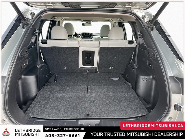 2022 Mitsubishi Outlander SEL-5