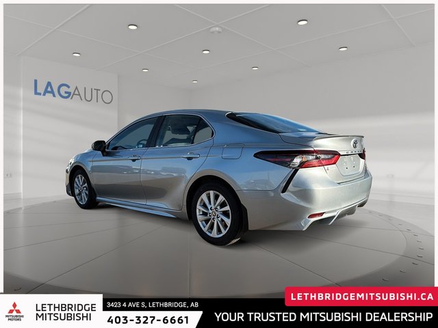 2021 Toyota Camry SE-3