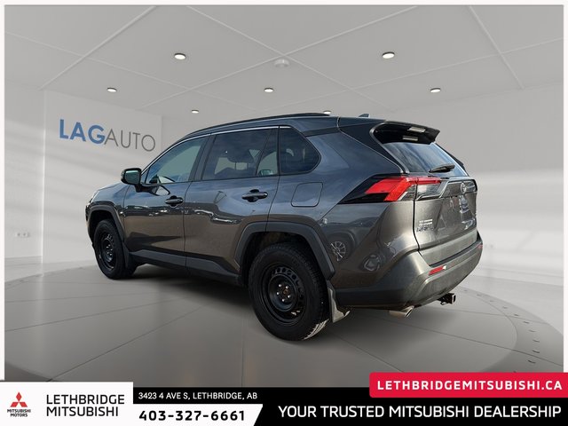 2019 Toyota RAV4 XLE-3