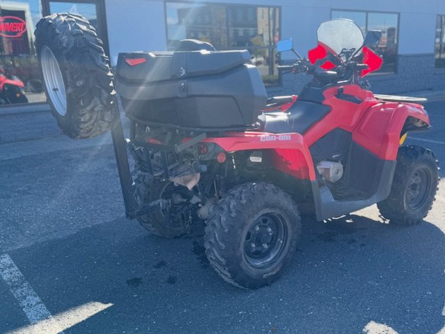 Can-Am OUTLANDER L MAX 570  2016-7