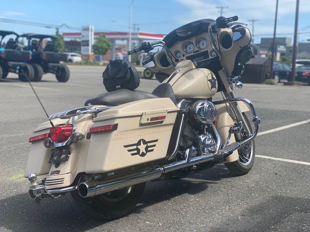 HARLEY DAVIDSON STREET GLIDE FLHX 2008-3