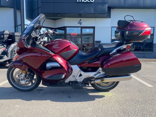 Honda ST1300 2005 | #M247B | Maniac Moto à Montmagny