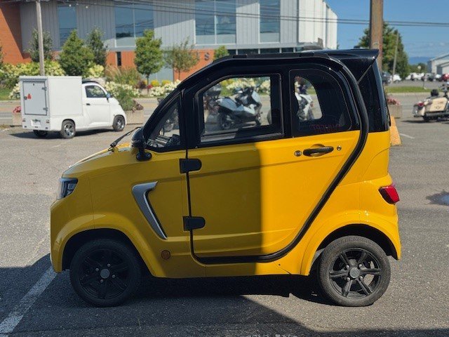 TRIPORTEURS QUADRIPORTEURS ECOLO CYCLE SPARK 2024-4