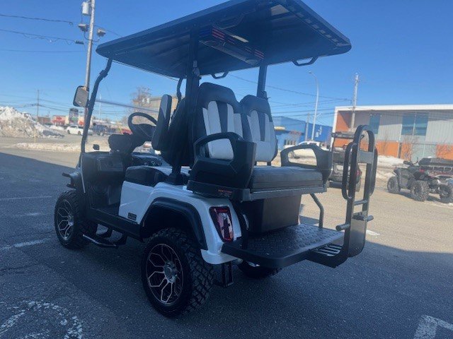 VOITURETTE DE GOLF X-PLOD MODÈLE: MAVRICK 22 INCLUANT LA VERSION PLUS !!! DE 750$ 2026-4