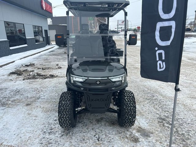 VOITURETTE DE GOLF X-PLOD MODÈLE:  VANGUARD22 100% ÉLECTRIQUE 2025-2