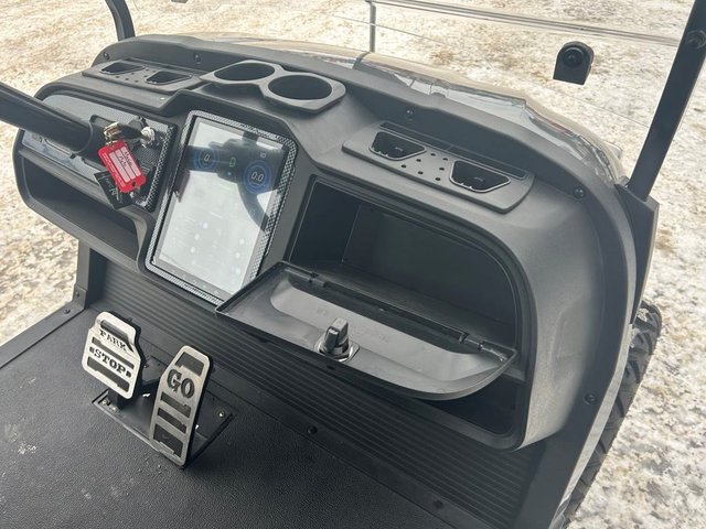 VOITURETTE DE GOLF X-PLOD MODÈLE:  VANGUARD22 100% ÉLECTRIQUE 2025-7