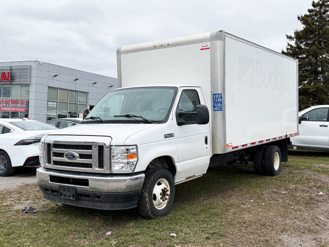 2022 Ford E-450SD Base-2
