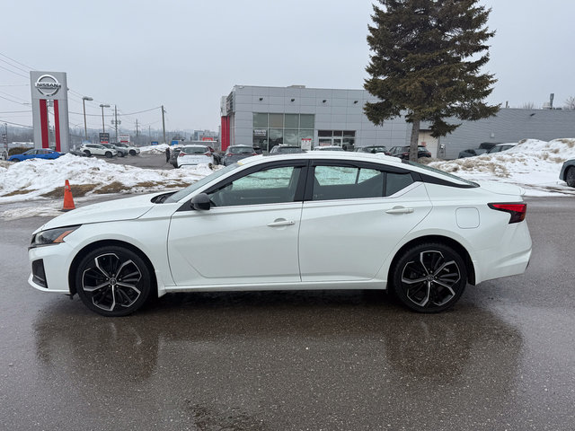 2023 Nissan Altima SR-3