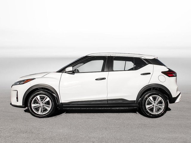 2025 Nissan Kicks Play S-2