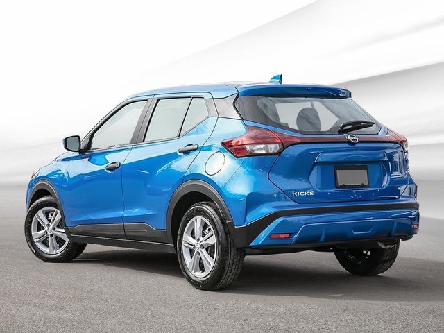 2025 Nissan Kicks Play S-3