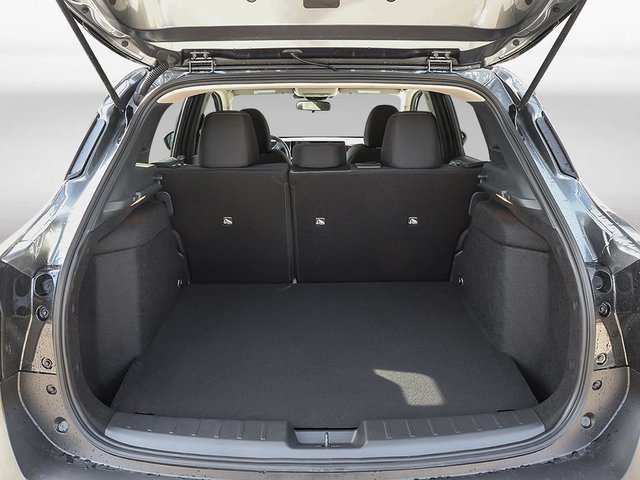 2026 Nissan Kicks SV FWD-6