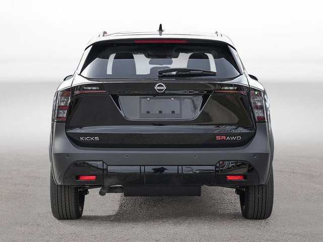 2026 Nissan Kicks SR Premium AWD-4