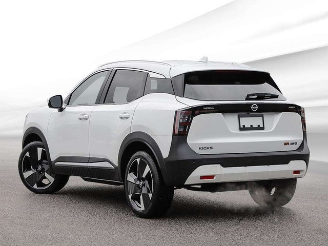 2026 Nissan Kicks SR-4