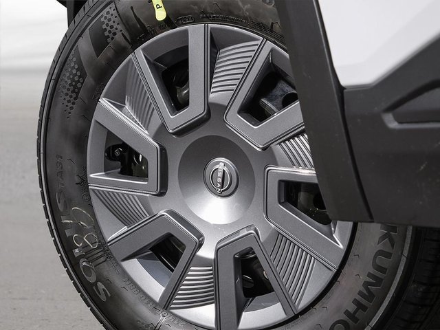 2026 Nissan Kicks S FWD-7