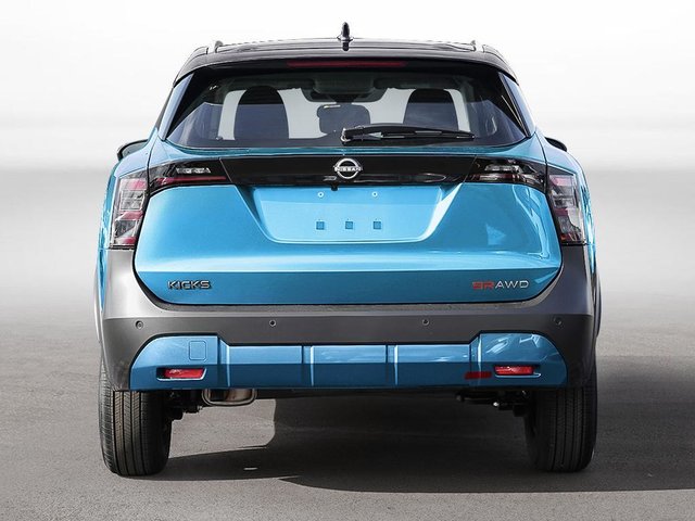 2026 Nissan Kicks SR Premium AWD-4