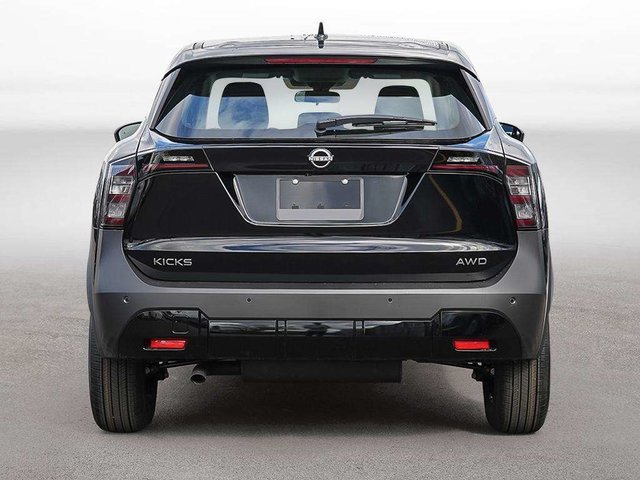 2026 Nissan Kicks S AWD-5
