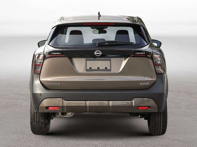 2026 Nissan Kicks SV AWD-4