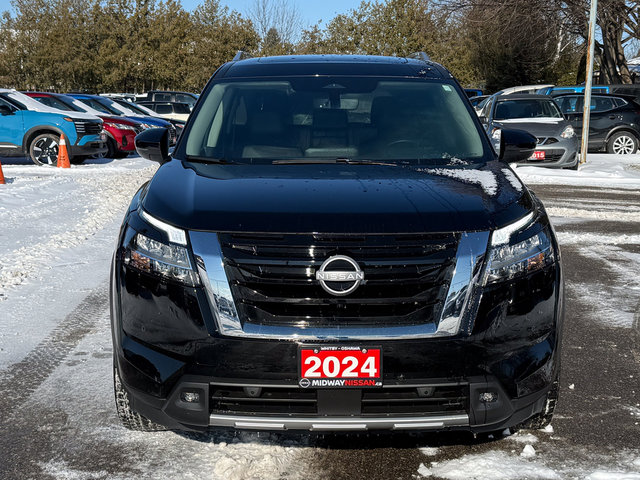 2024 Nissan Pathfinder SL-1