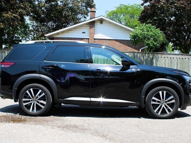2024 Nissan Pathfinder Platinum-7