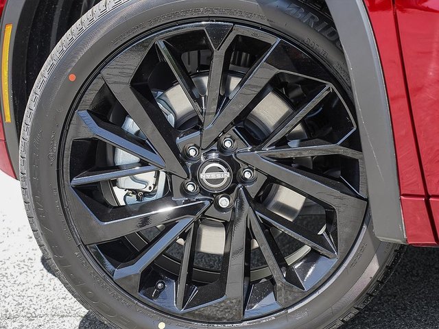 2026 Nissan Rogue Plug-in Hybrid Platinum-7