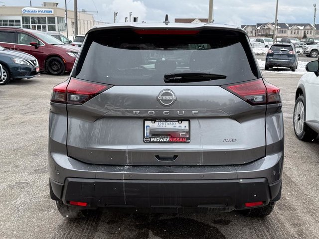 2026 Nissan Rogue S-4