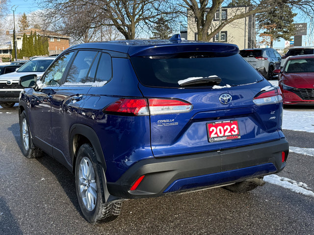 2023 Toyota Corolla Cross LE-4