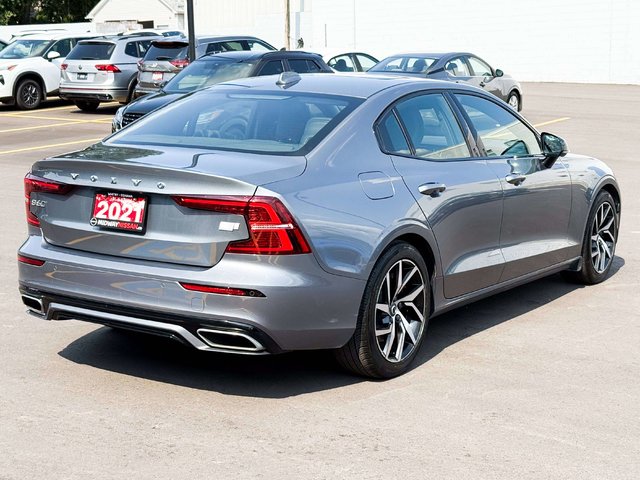2021 Volvo S60 Recharge Plug-In Hybrid T8 R-Design-7